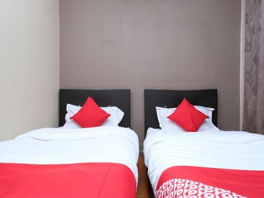 โอโย 44123 โฮเต็ล อัล-ซาอีฟ Hotel Kuala Kerai ภายนอก รูปภาพ